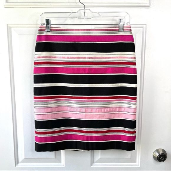 Talbots Dresses & Skirts - Talbots Textured Grosgrain Pink & Black Ribbon Pencil Skirt Size 4 Petite